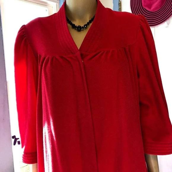 Vintage Vanity fair made in USA Red Nightgown Robe 3\4 Sleeves Women Size M - Picture 6 of 6